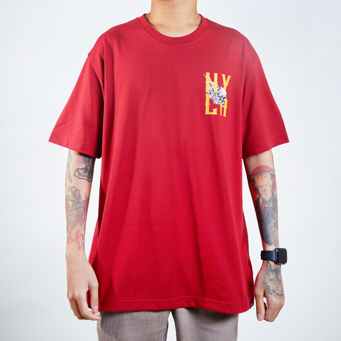NYLA SKULL THROUGH S/S TEE 2025